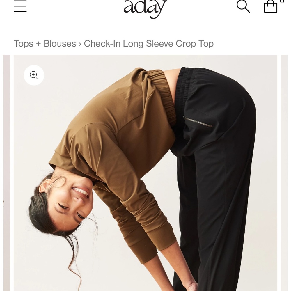 Check-In Long Sleeve Crop Top